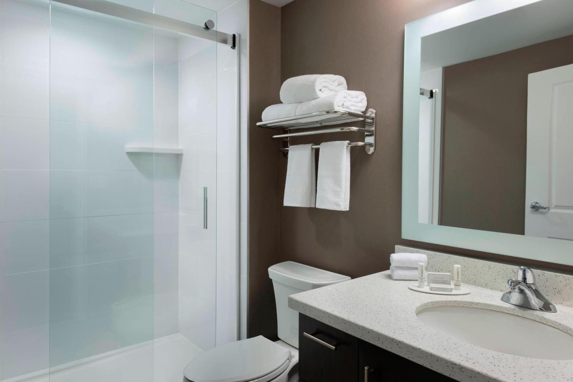 Towneplace Suites By Marriott Ottawa Kanata מראה חיצוני תמונה