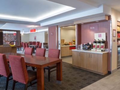 Towneplace Suites By Marriott Ottawa Kanata מראה חיצוני תמונה